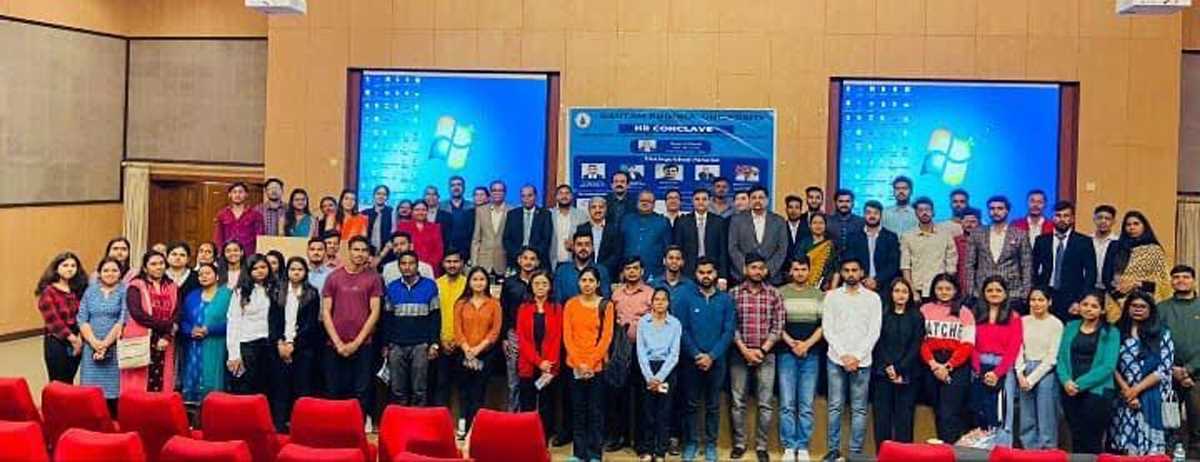 एचआर कानक्लेव में करियर की संभावनाएं एवं चुनौतियों पर हुई चर्चा